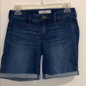 Hollister denim shorts, size 0, 24” waist, 5” leg.